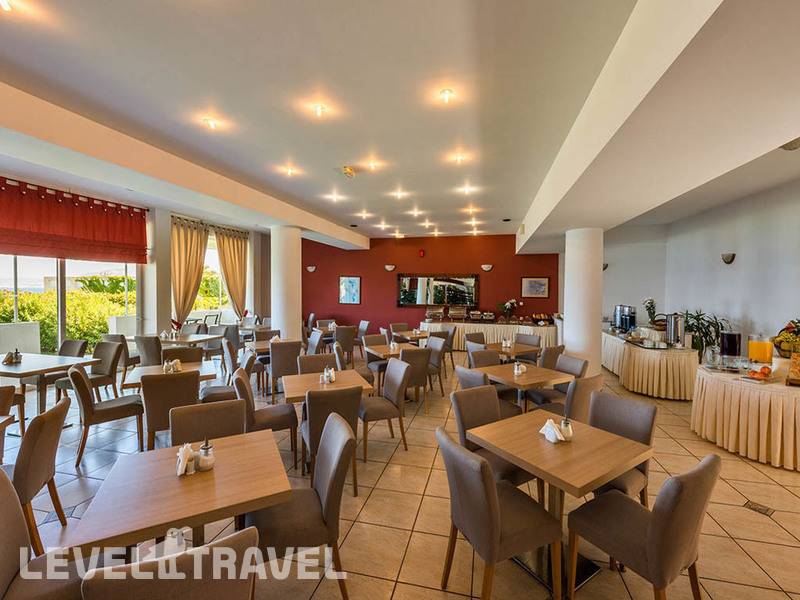 Фотография Niforeika Beach Hotel & Bungalows