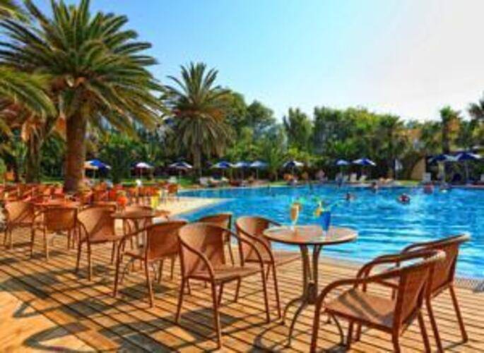 Sirens Beach Hotel & Village