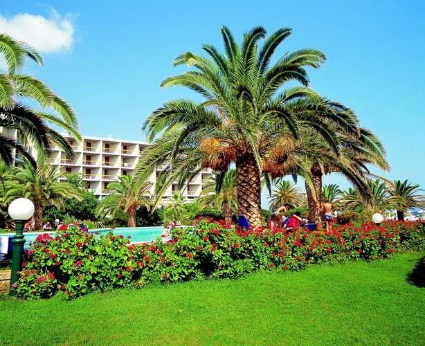 Sirens Beach Hotel & Village