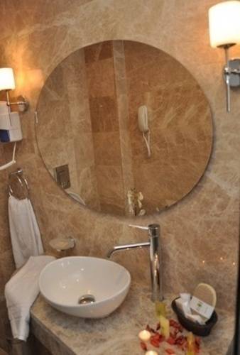 Taksim Life Hotel