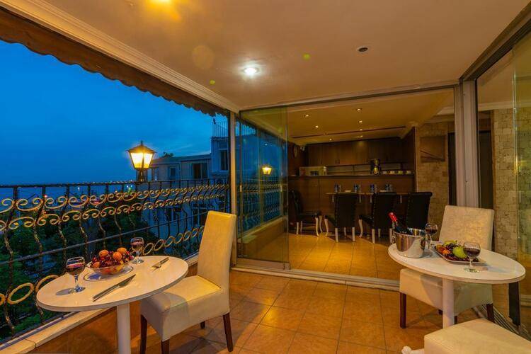 Harmony Hotel