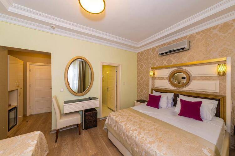 Harmony Hotel