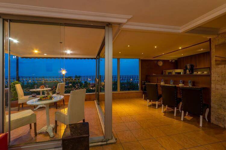 Harmony Hotel
