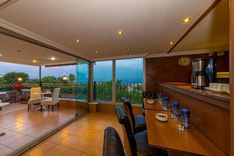 Harmony Hotel