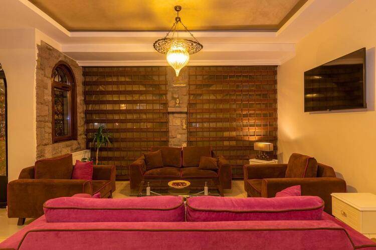 Harmony Hotel