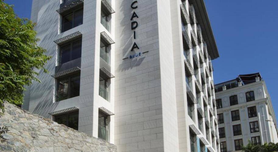 Arcadia Blue Hotel