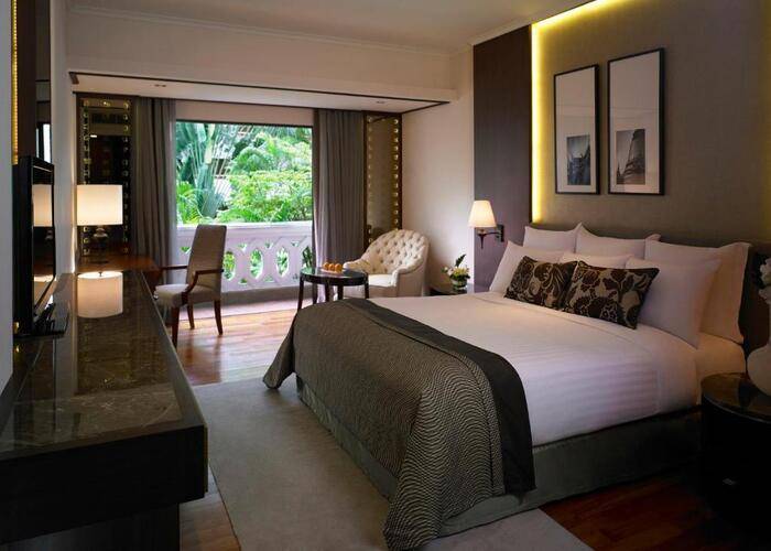 Anantara Bangkok Riverside Resort & Spa