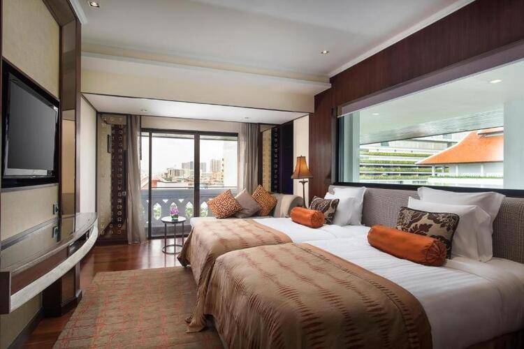 Anantara Bangkok Riverside Resort & Spa