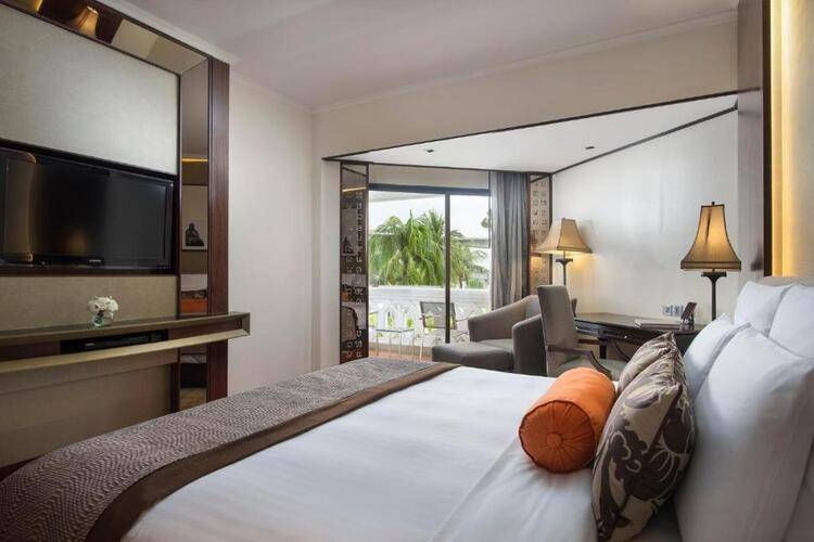 Anantara Bangkok Riverside Resort & Spa