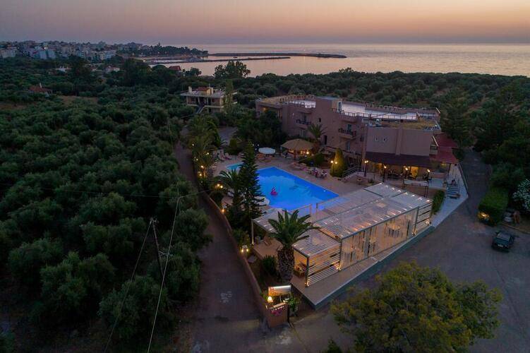 Apollo Resort Art Hotel