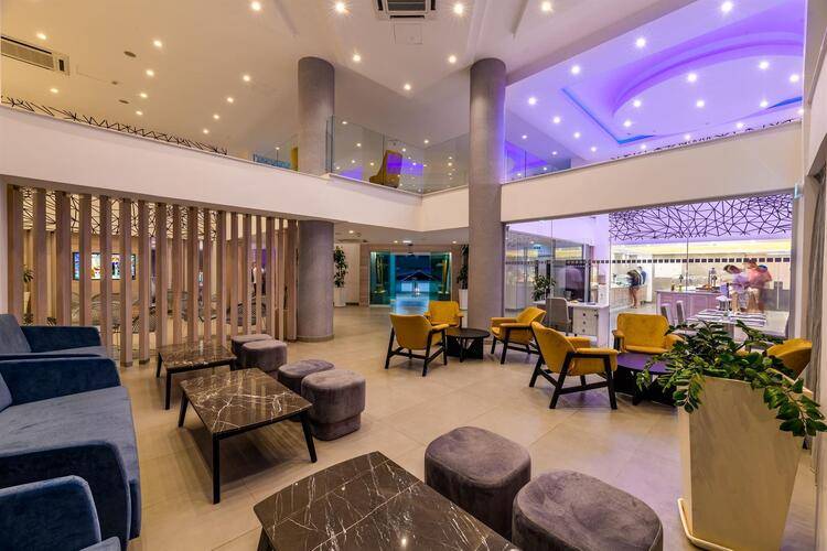 Tasia Maris Sands Hotel (Adults Only 14+)