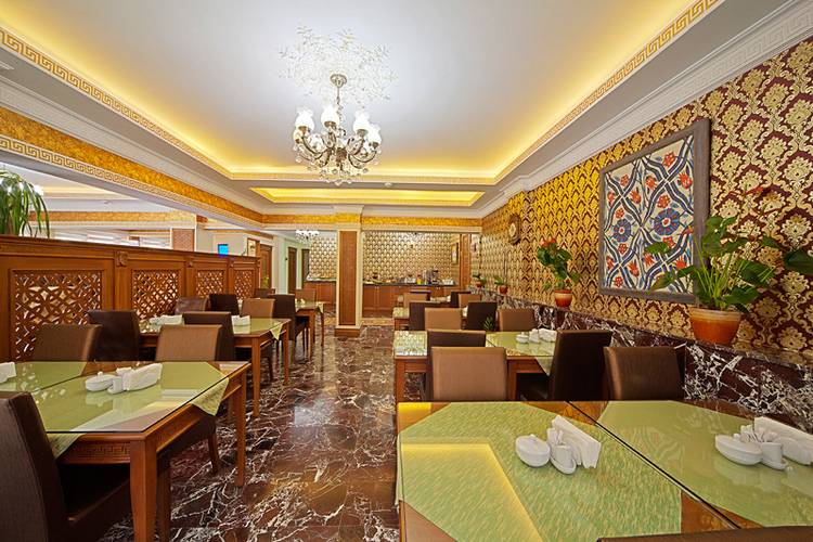 Lausos Hotel