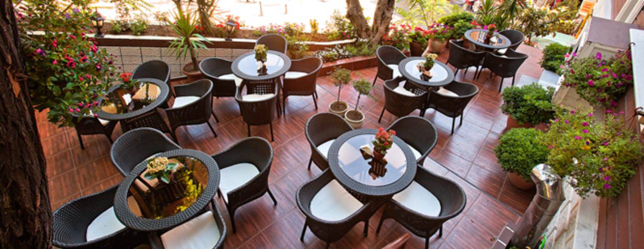 Lausos Hotel