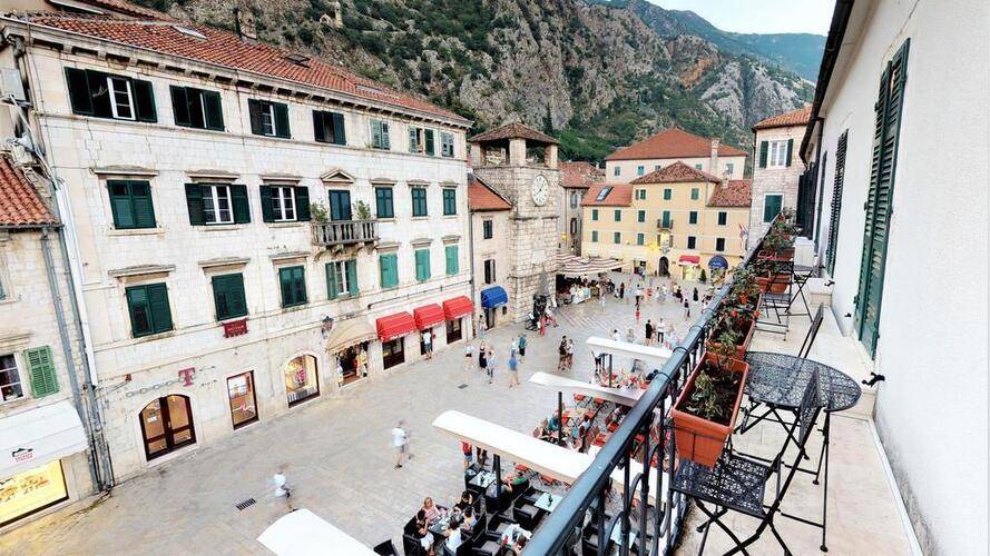 Cattaro Hotel