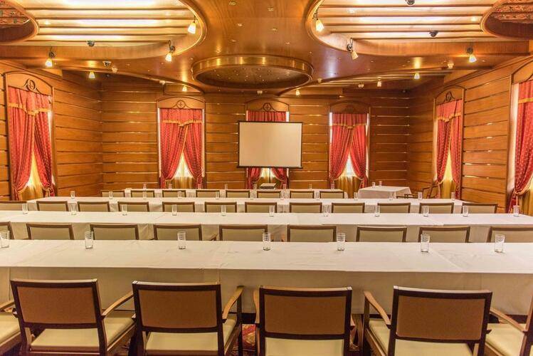Cattaro Hotel
