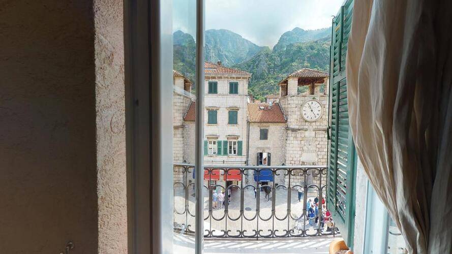 Cattaro Hotel
