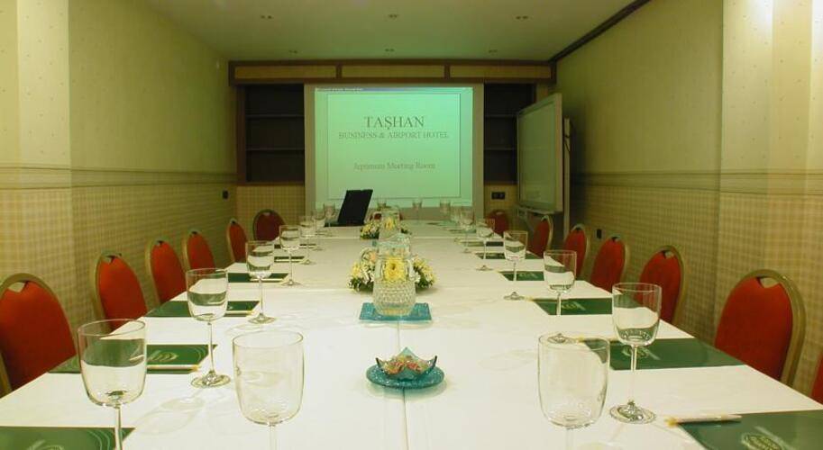 Bakirkoy Tashan Business & Airport Hotel (Ex. Best Western Tashan Business)