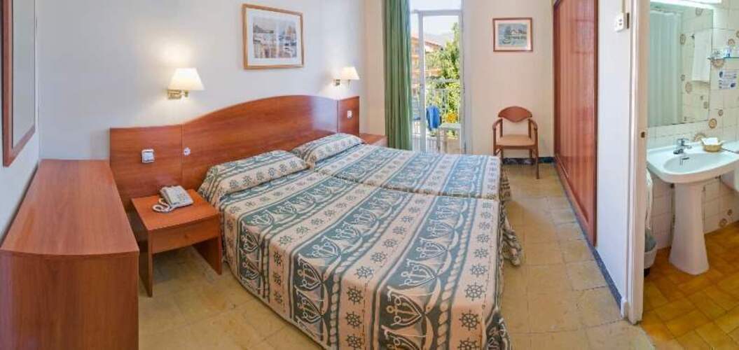 Ght Balmes Apartments & Splash