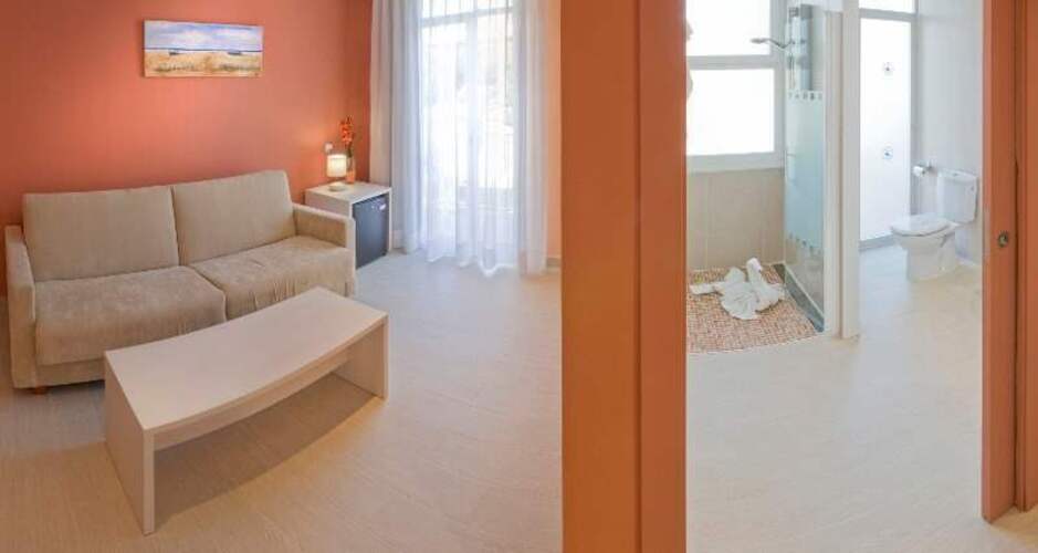 Ght Balmes Apartments & Splash