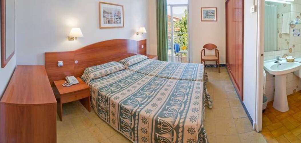 Ght Balmes Apartments & Splash