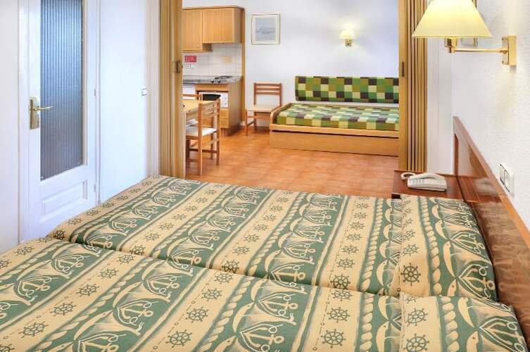 Ght Balmes Apartments & Splash