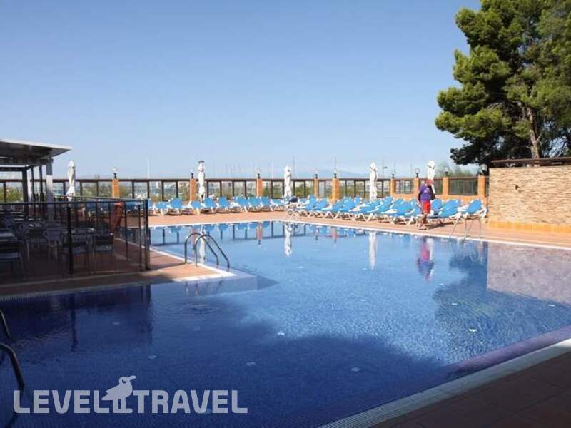 Фотография Univers Hotel