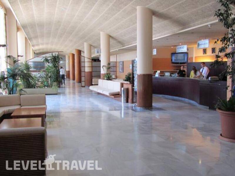 Фотография H.Top Platja Park Hotel