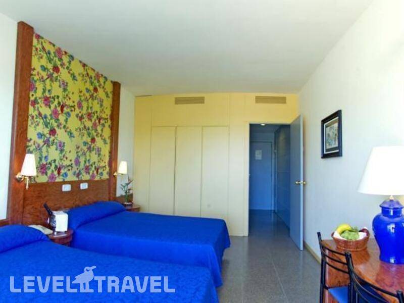 Фотография H.Top Platja Park Hotel