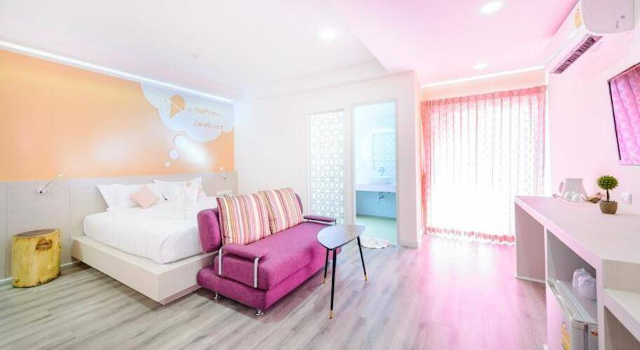 The Tint At Phuket Town