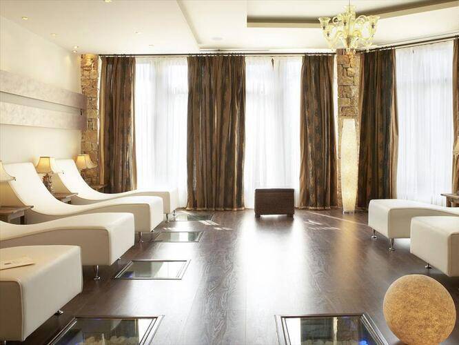 Anthemus Sea Beach Hotel & Spa