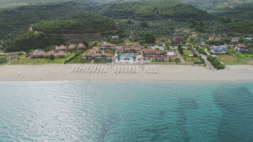 Bomo Assa Maris Beach