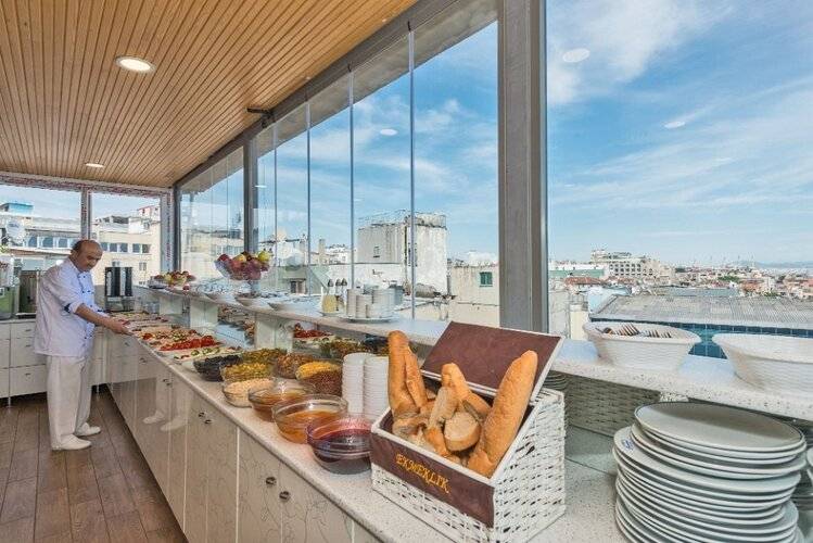 Selenay Hotel