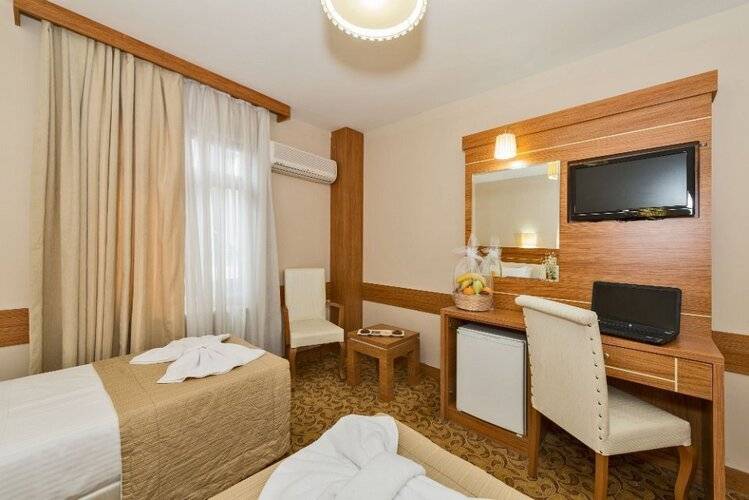 Selenay Hotel