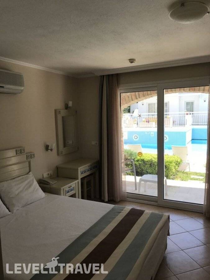 фотографии отеля Sariyaz Hotel в Турция(Бодрум - центр) - фото №12