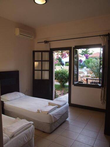 Safir Hotel