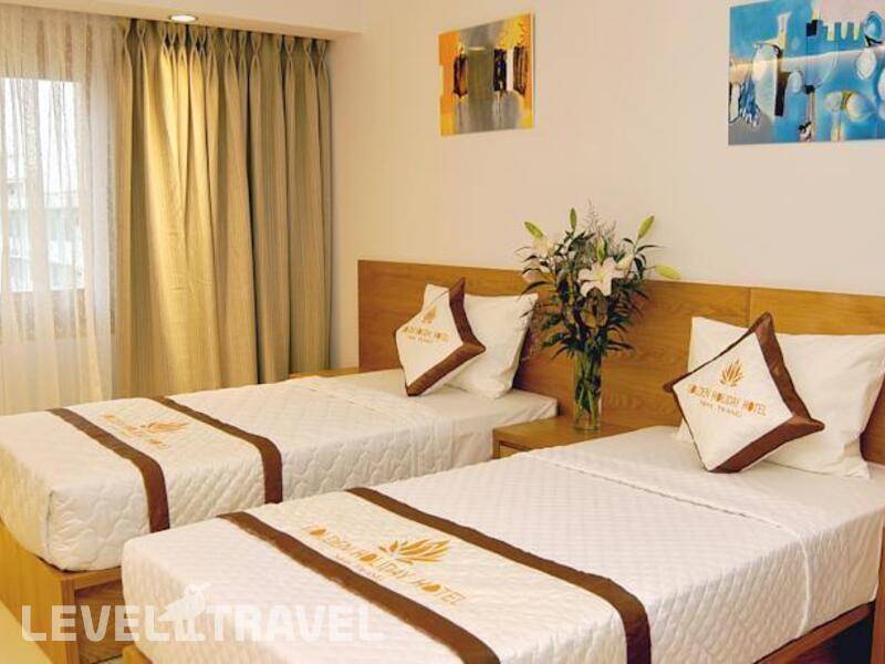 Фотография Golden Holiday Hotel