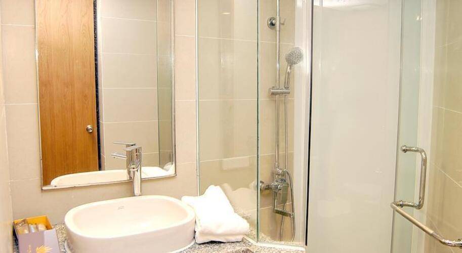 Autumn Sea Boutique Hotel (Ex. Golden Holiday Hotel)