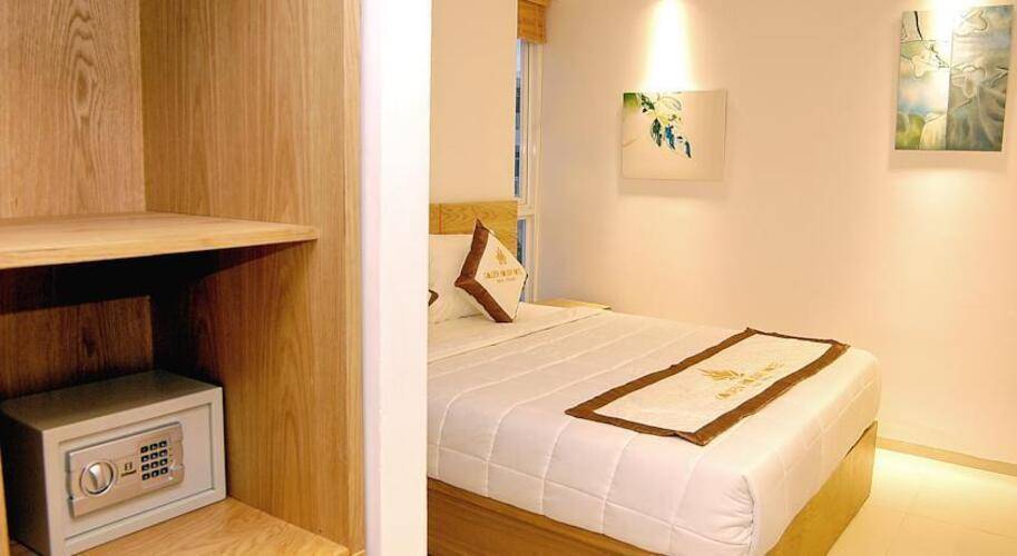 Autumn Sea Boutique Hotel (Ex. Golden Holiday Hotel)