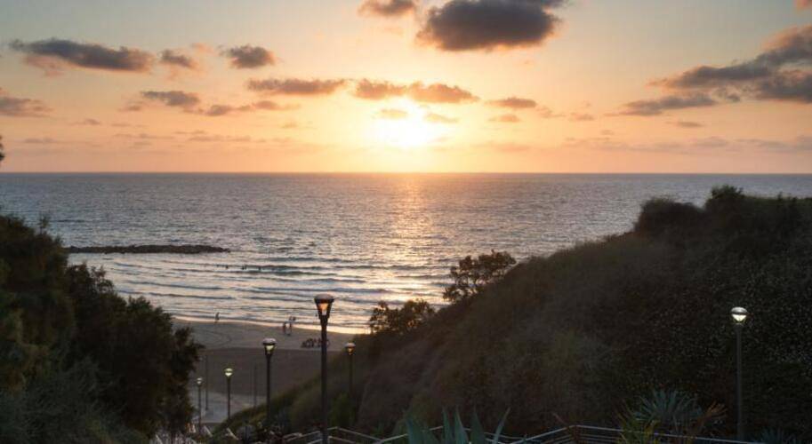 Leonardo Plaza Netanya