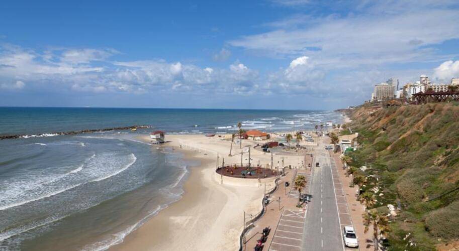 Leonardo Plaza Netanya