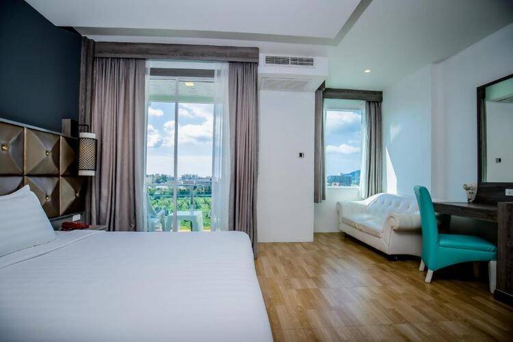 Addplus Hotel & Spa