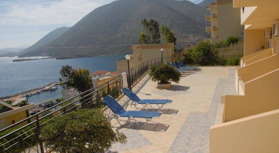 Athina Apartments