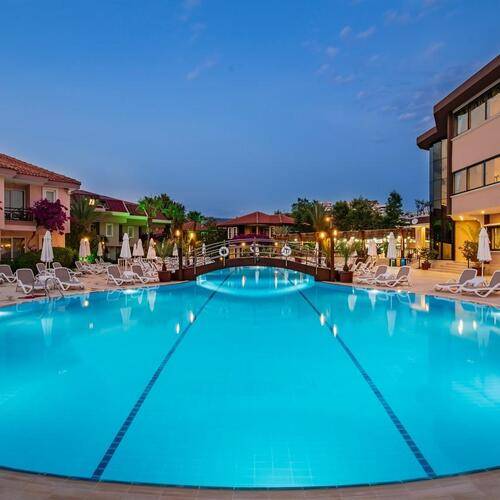 Club Dizalya Hotel