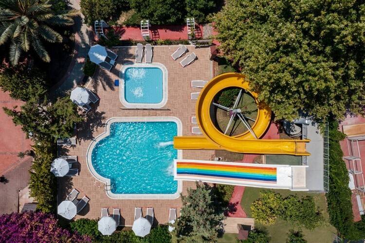 Club Dizalya Hotel
