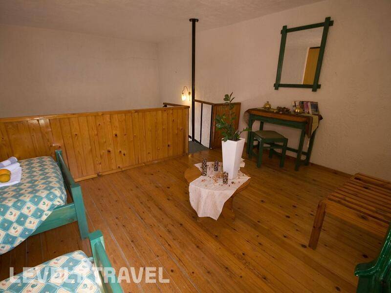 Фотография Anemi Studios And Apartments