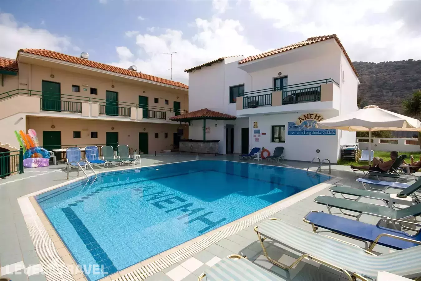 Anemi Studios And Apartments