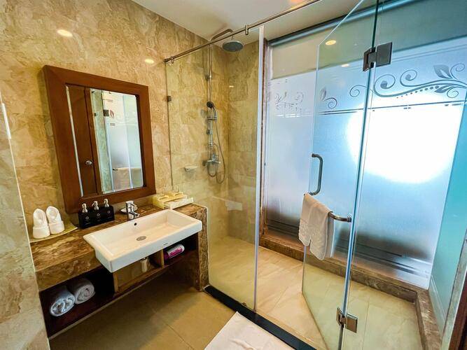 Galina Hotel & Spa