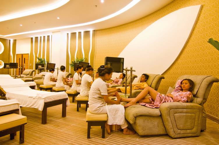 Galina Hotel & Spa