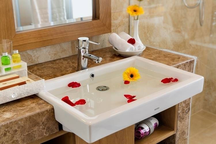 Galina Hotel & Spa