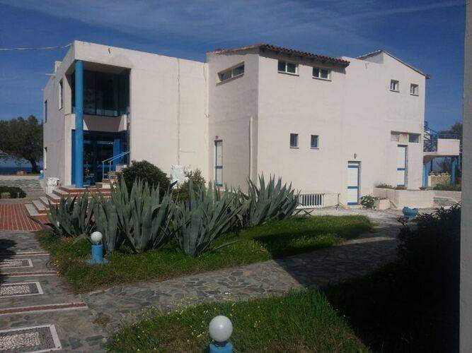 Kolymbari Hotel